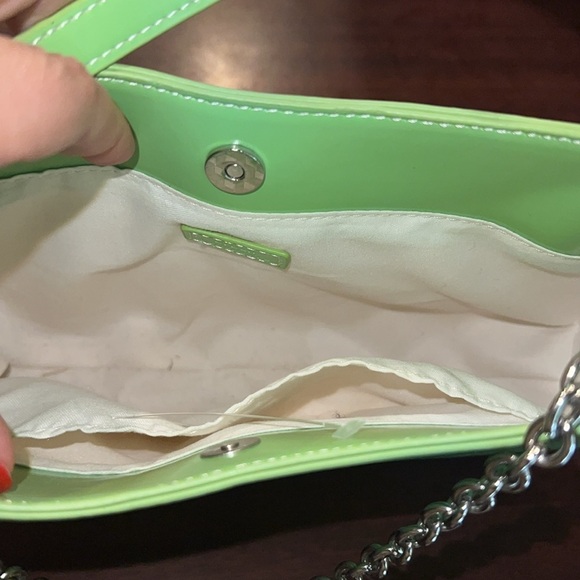 NWT Urban Outfitters Y2K Lime Green Handbag - Picture 3 of 12